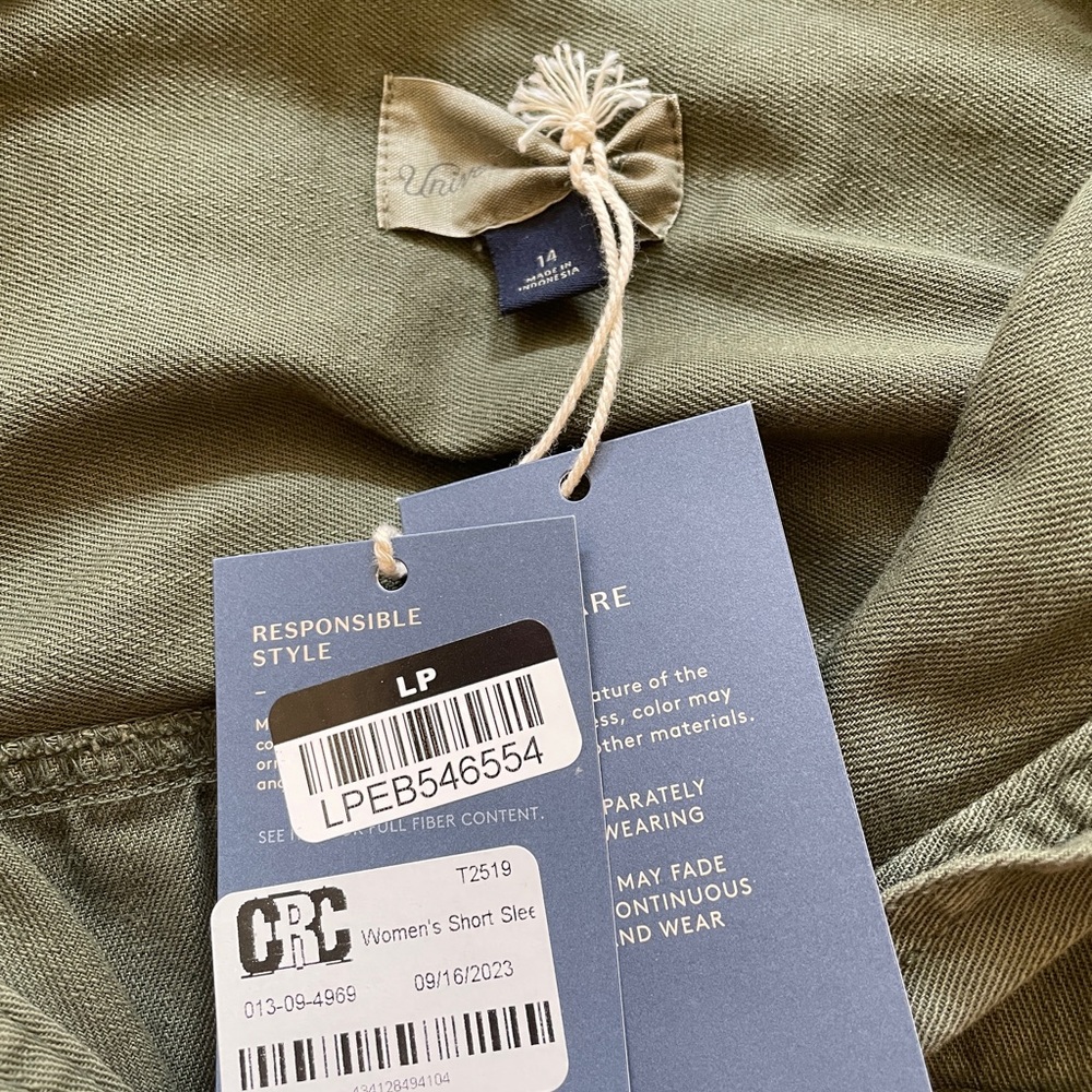 BNWT Target Universal Thread Boilersuit Utility Style Jumpsuit - Picture 8 of 11